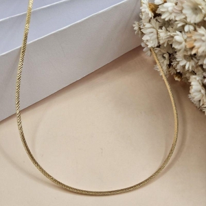 Choker fita