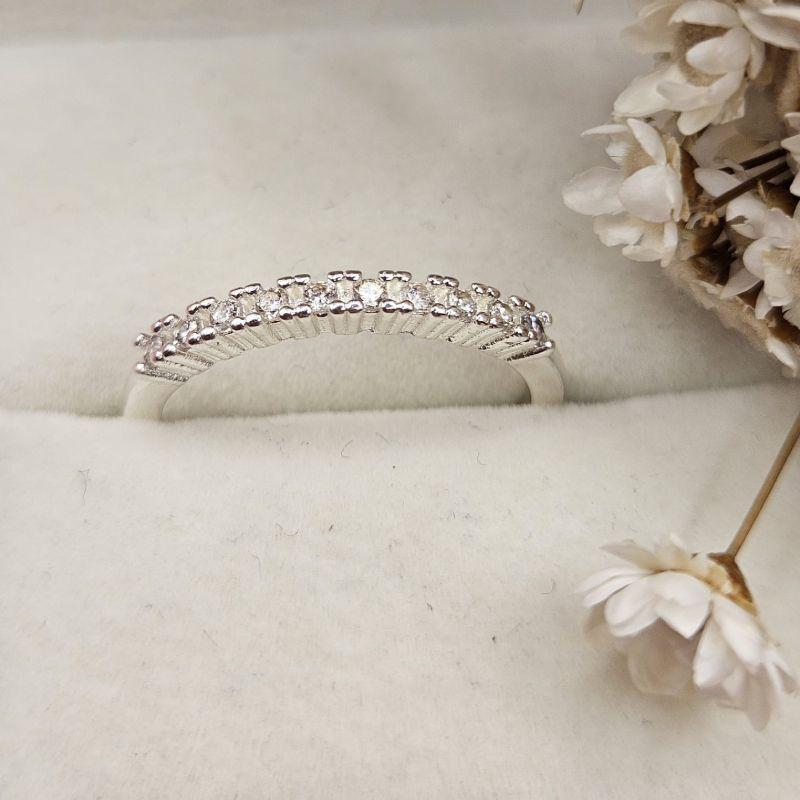 ANEL APARADOR COM ZIRCONIA