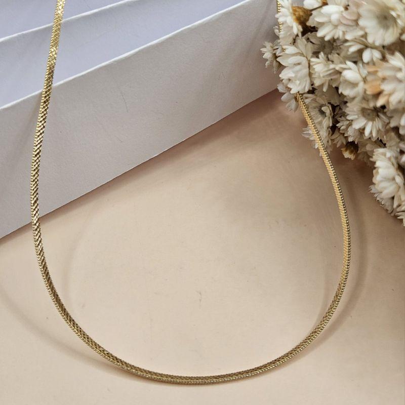 Choker fita