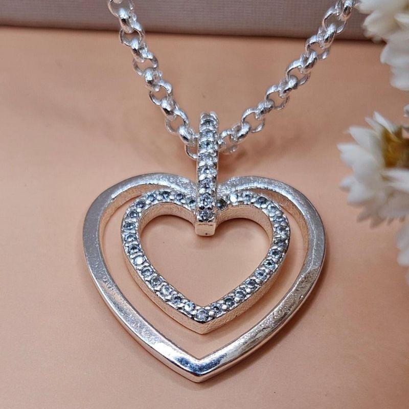 COLAR  DOIS CORAÇÃO LISO E COM ZIRCONIA